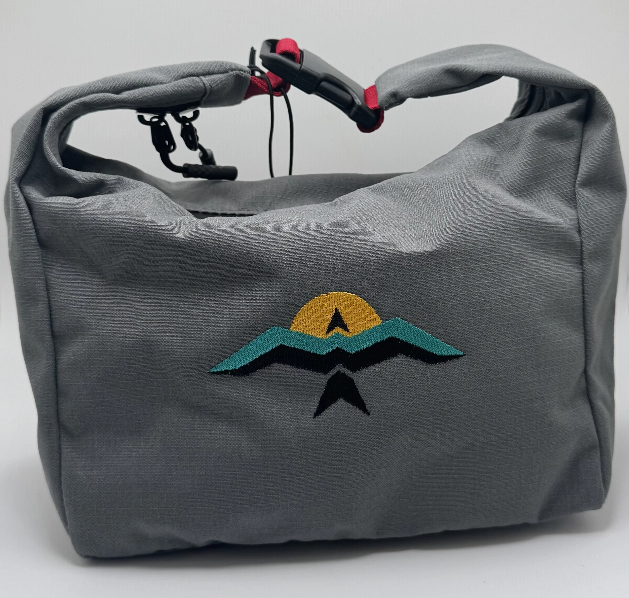 Jones Sports Co Goodie Bag — Paako Ridge Golf Club